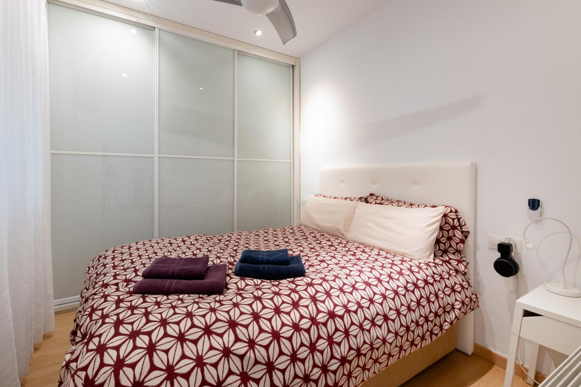Cute Apartment In Sants Station With Hbo & Alexa & Ac Барселона Екстер'єр фото
