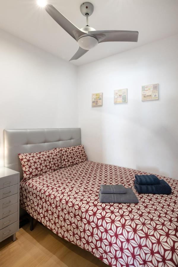 Cute Apartment In Sants Station With Hbo & Alexa & Ac Барселона Екстер'єр фото