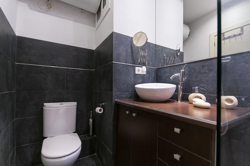 Cute Apartment In Sants Station With Hbo & Alexa & Ac Барселона Номер фото